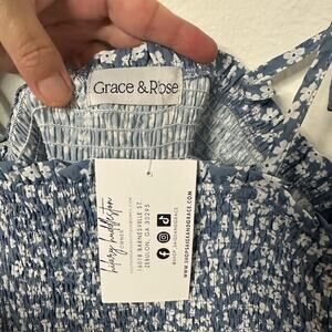 NWT Boutique Grace & Rose Jumpsuit Romper wide flowing pant legs Sz M